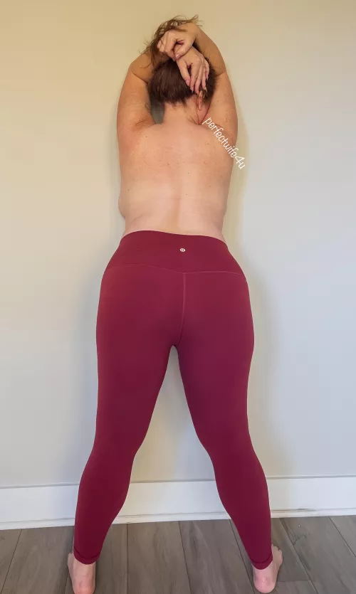 Spank my ass and take me against the wall