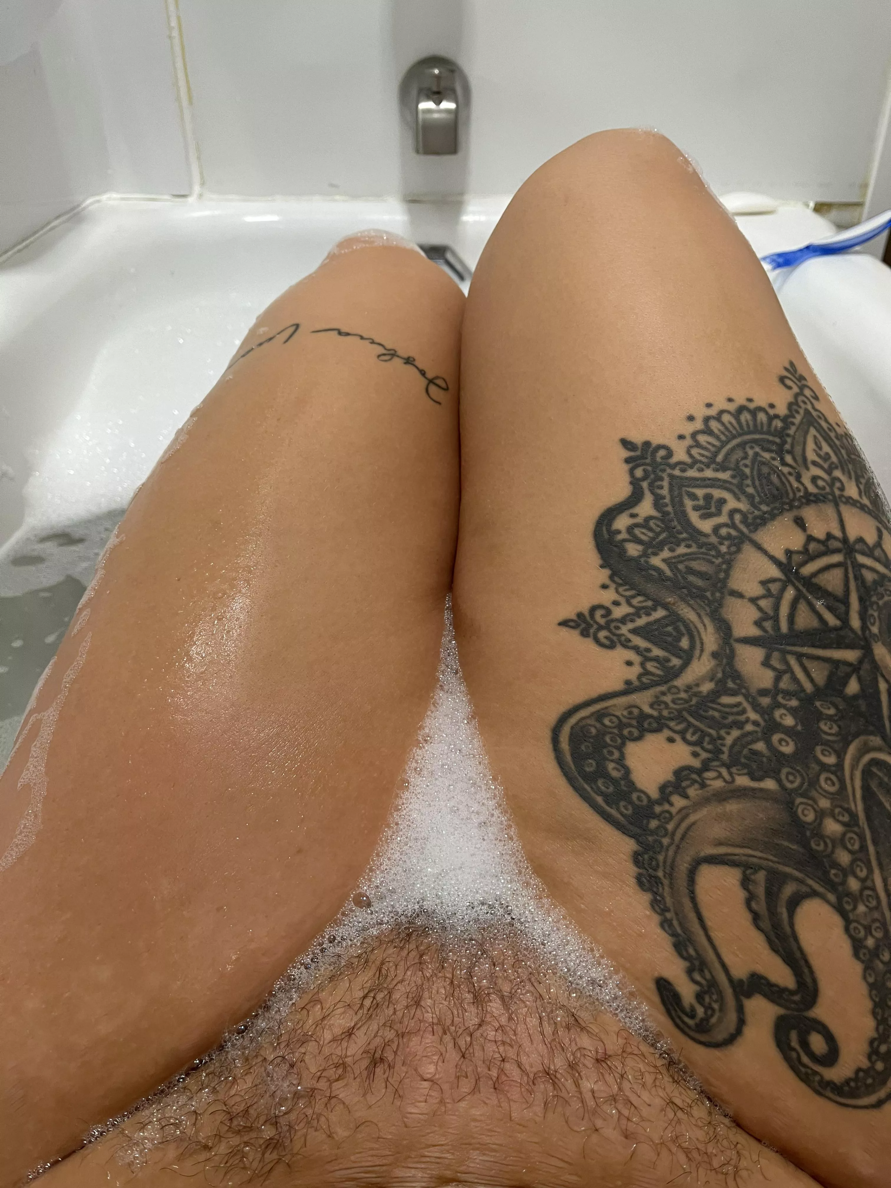 The razor is right there should I shave it