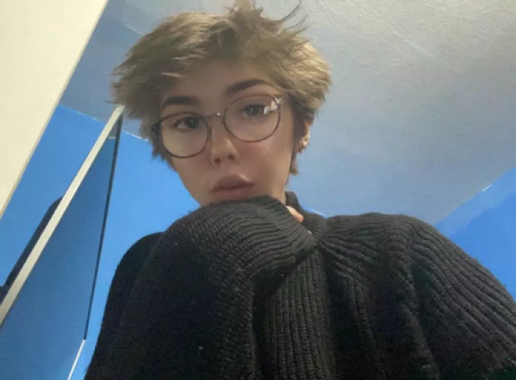 Thoughts on glasses? 😅