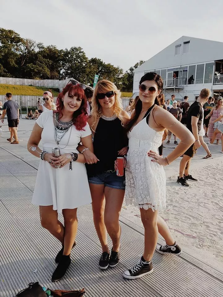 Three festival girls