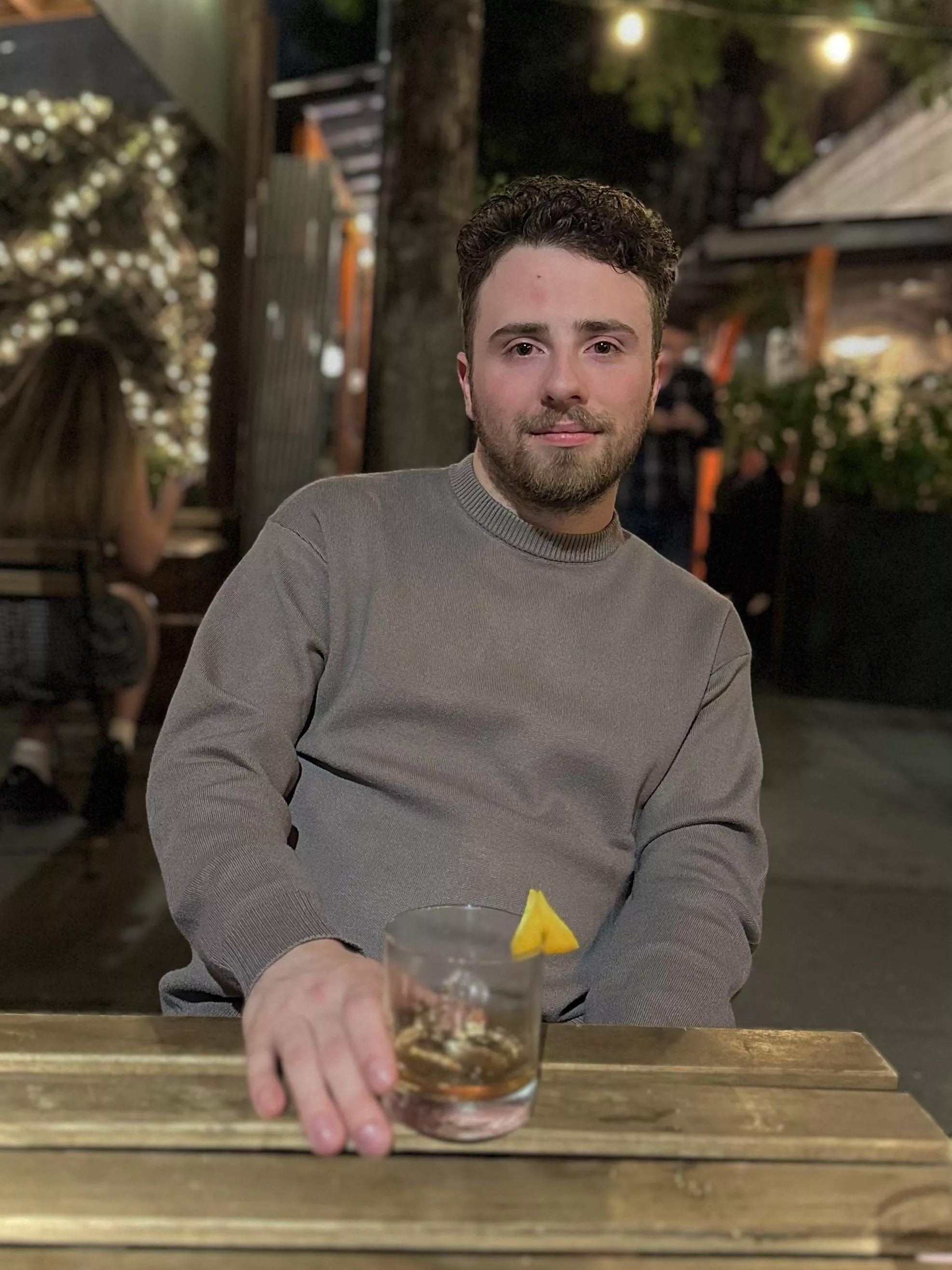 What drink would you recommend me to get? (What’s your favorite drink?) What drink would you recommend me to get? (What’s your favorite drink?)