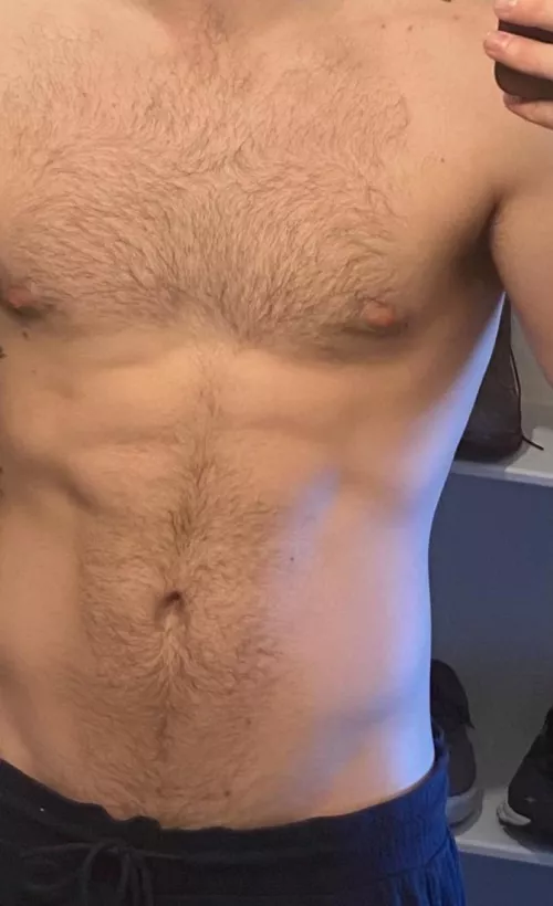 What pic can I take for you? Ask and it’ll be in your DM’s😜 27M