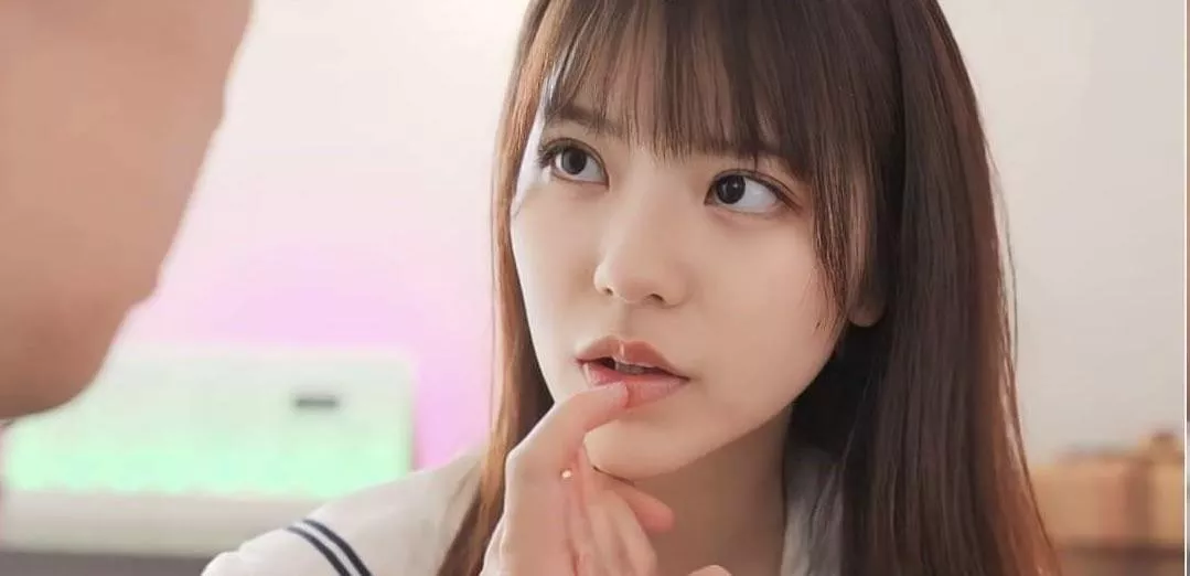 What's the name of this girl?