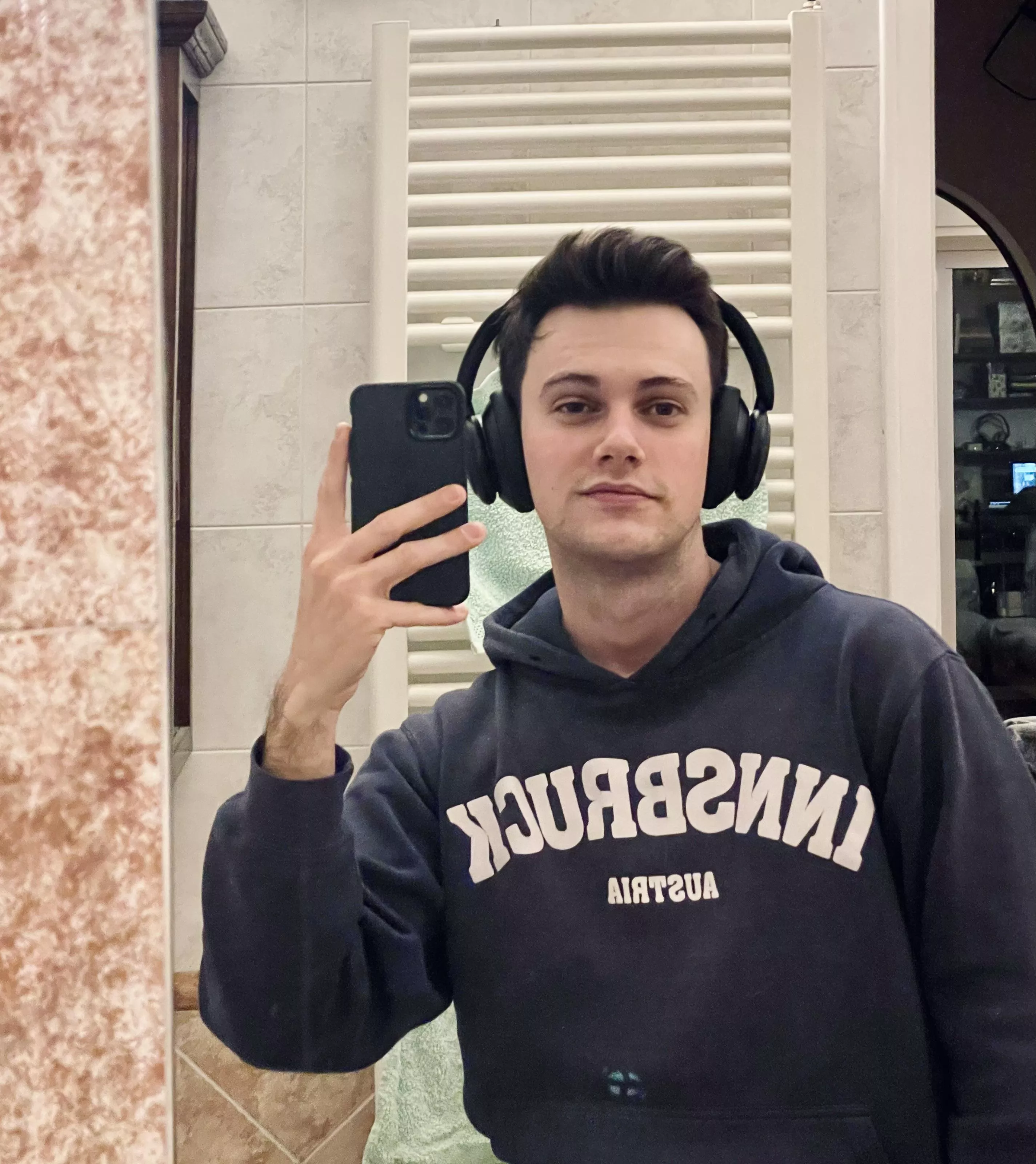 Which song am I listing to? Which song am I listing to?