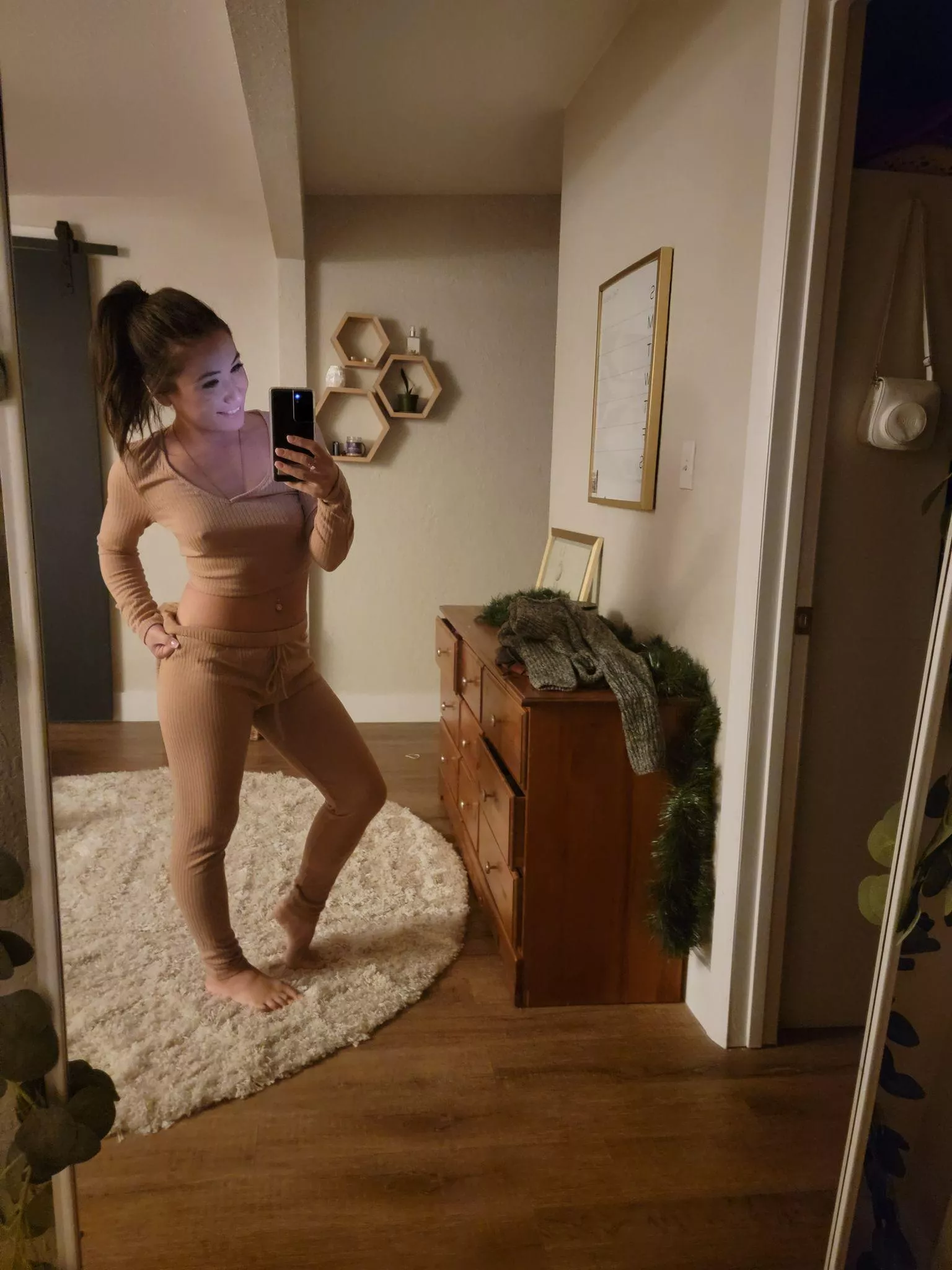 Who's up for a movie night with me 😘