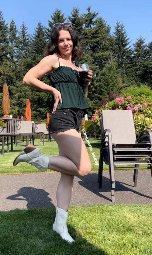 Wine and sunshine, what’s not to love