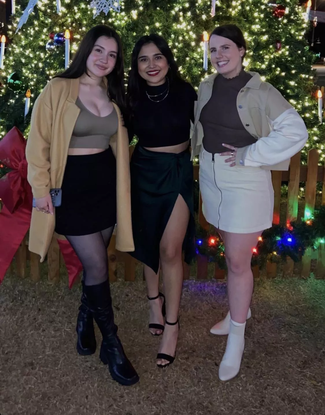 [3] Which girl you picking?