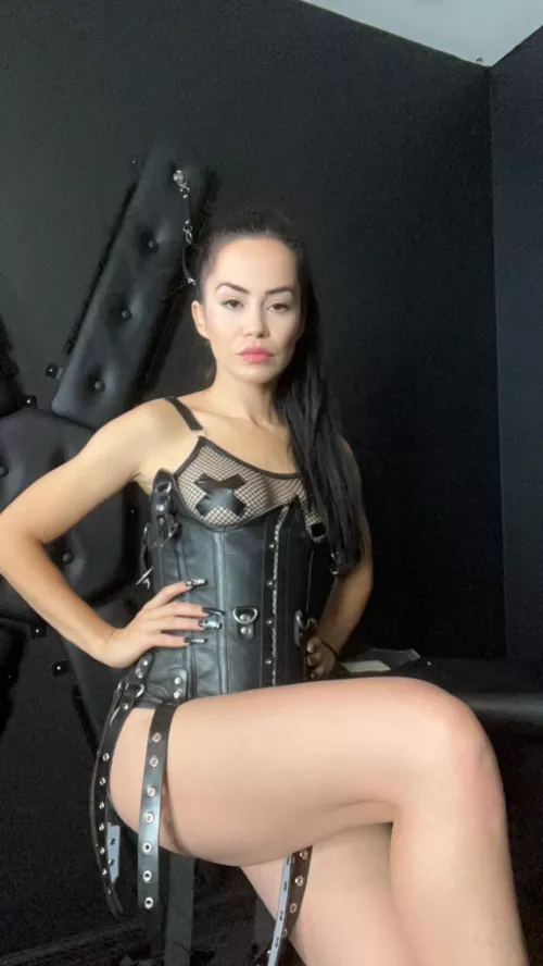 Another shot of my new corset, I love it so much!