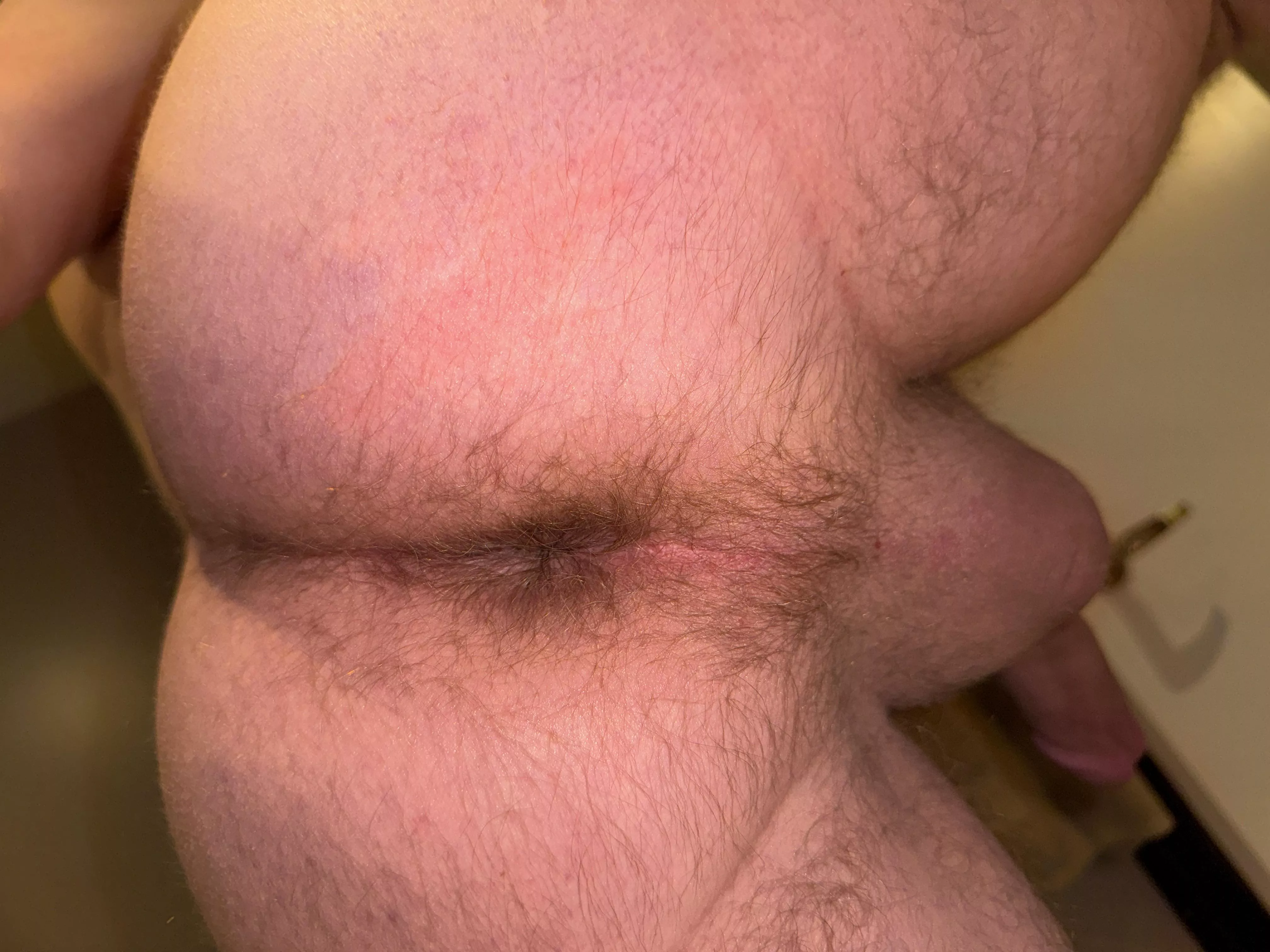 Bi (39) zoom to my hairy home