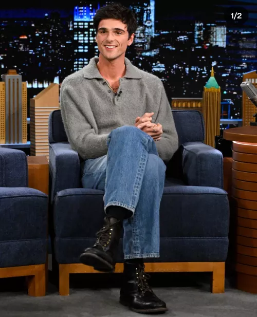 Can anyone ID these boots please