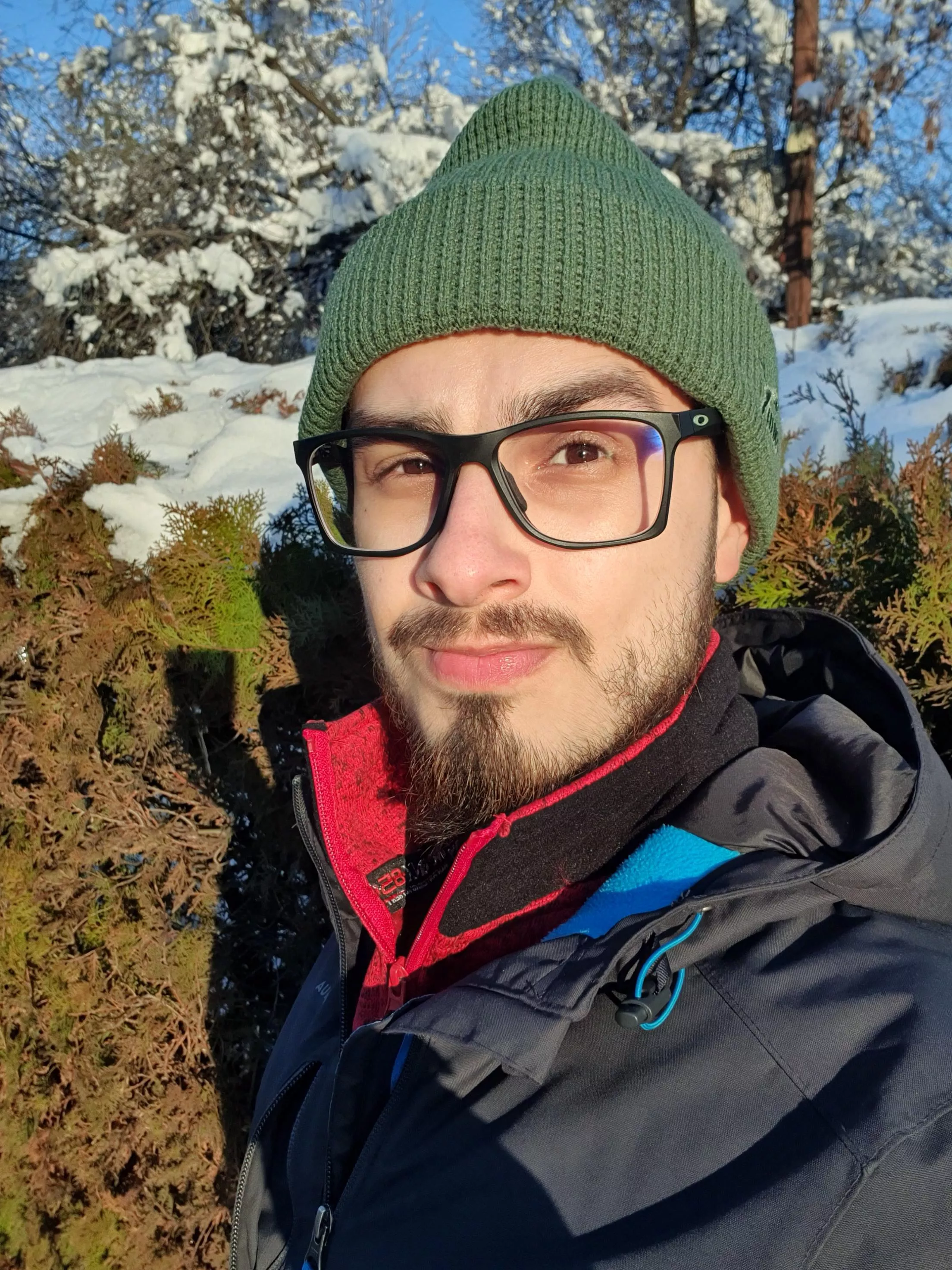 Cozy up boys, it's slippery out there! 🤍❄️