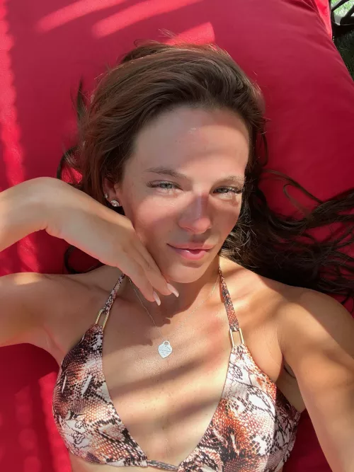 do you like flat chested girls ?