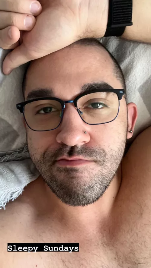 Egg says hi