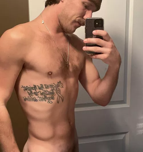 Feel free to come see the uncropped version 😉