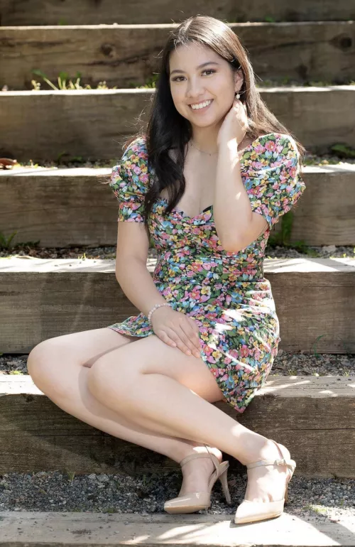 Flower dress Filipina