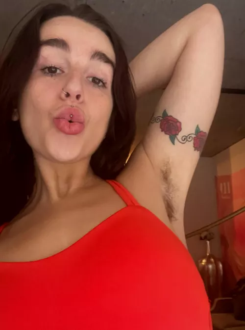 Guys who like hairy women are top-tier