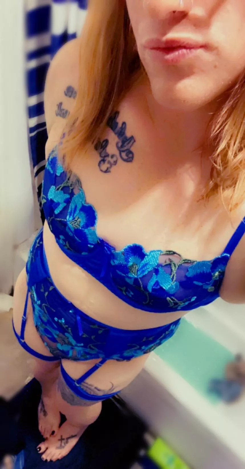 Hello new lingerie 😁😍