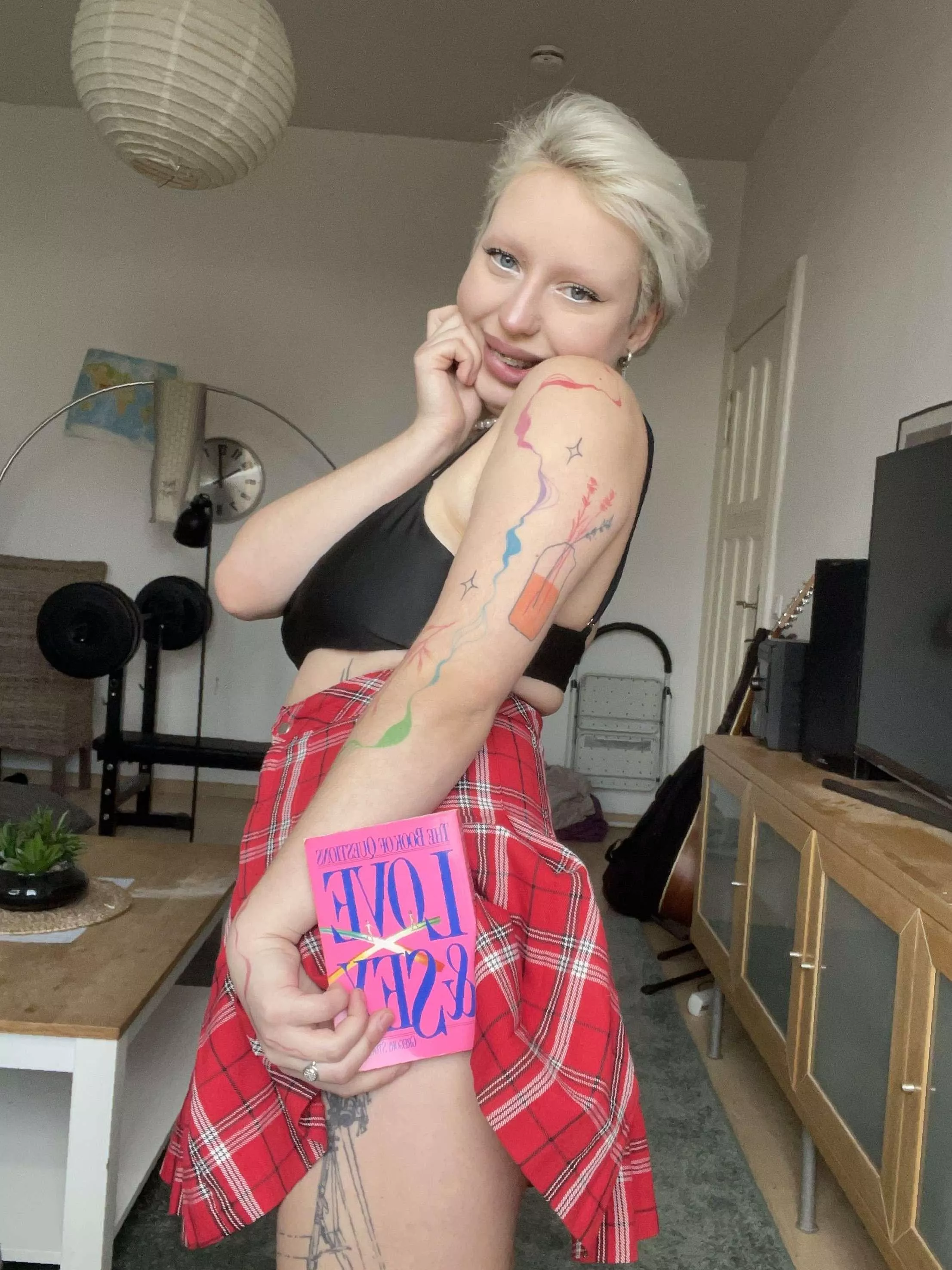 I feel so beautiful in this skirt