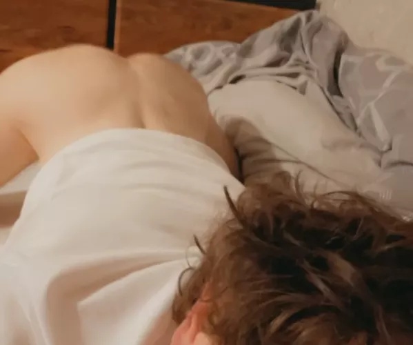 I wish you were pounding me right now 😭😭