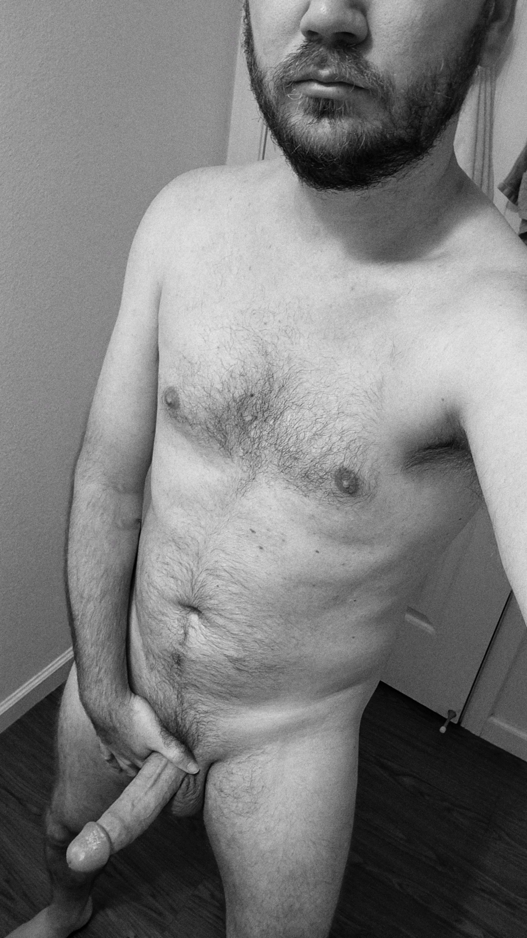 If your friends aren't seeing your nudes are they really even your friends? If your friends aren't seeing your nudes are they really even your friends?