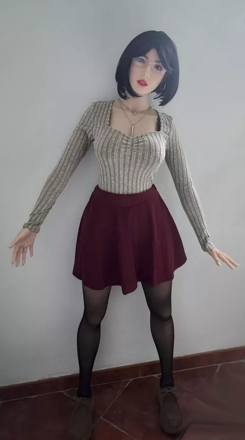 I'm getting soft 😐 With how cold it is, I decided to buy Usun some clothes 😅