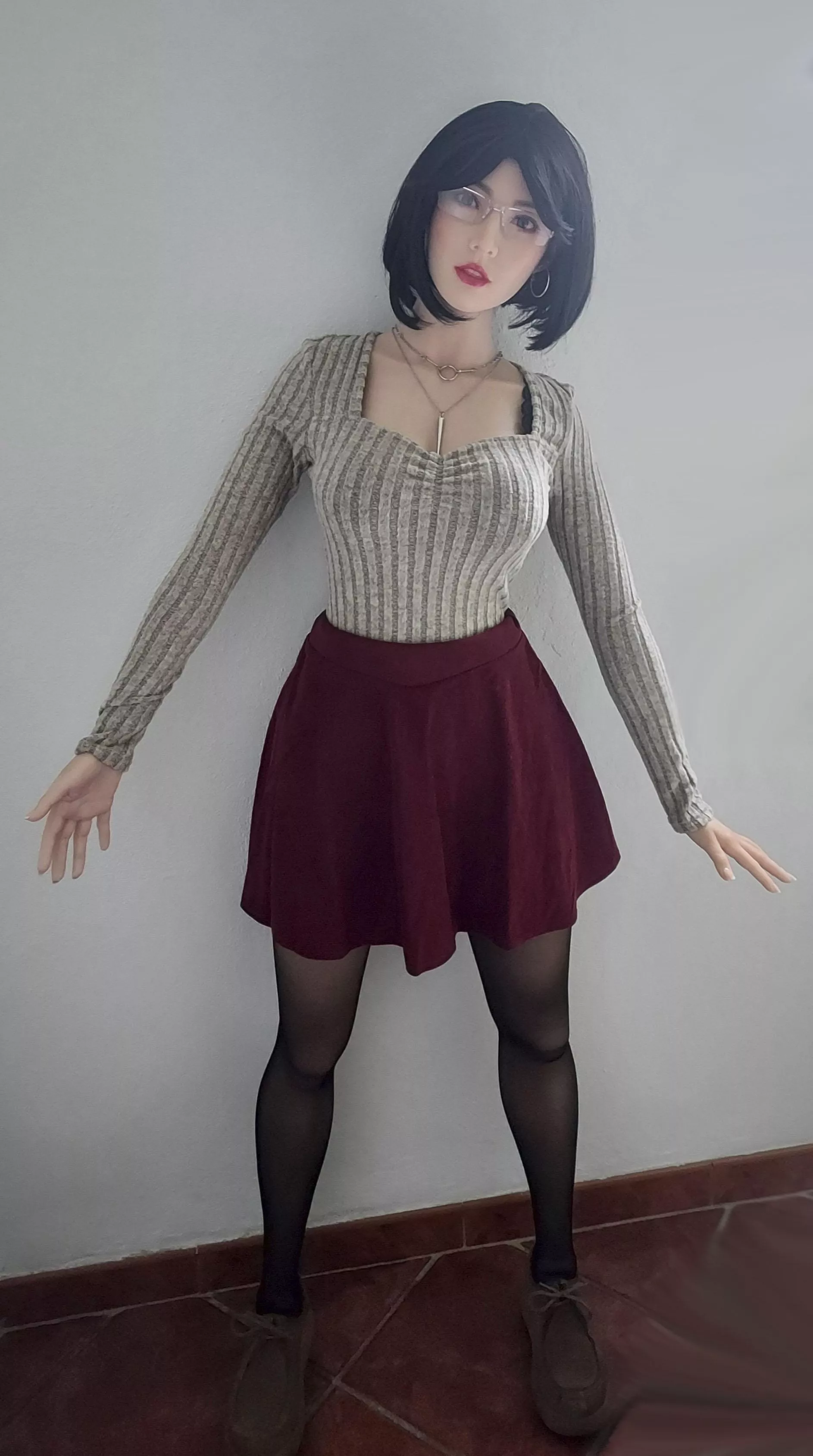 I'm getting soft 😐 With how cold it is, I decided to buy Usun some clothes 😅