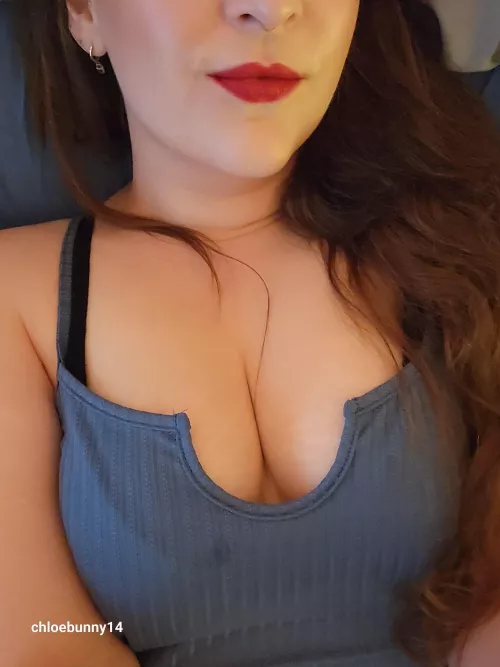 Kinky, nerdy, bratty domme next door available. I want to play with humiliation (and SPH!), cuckold, fantasy blackmail & expose, homewrecking, tease & denial, CEI, CBT. Tons of femdom premades [dom][sext][pic][pty][rate][snp][toy][vid][fan][oth]