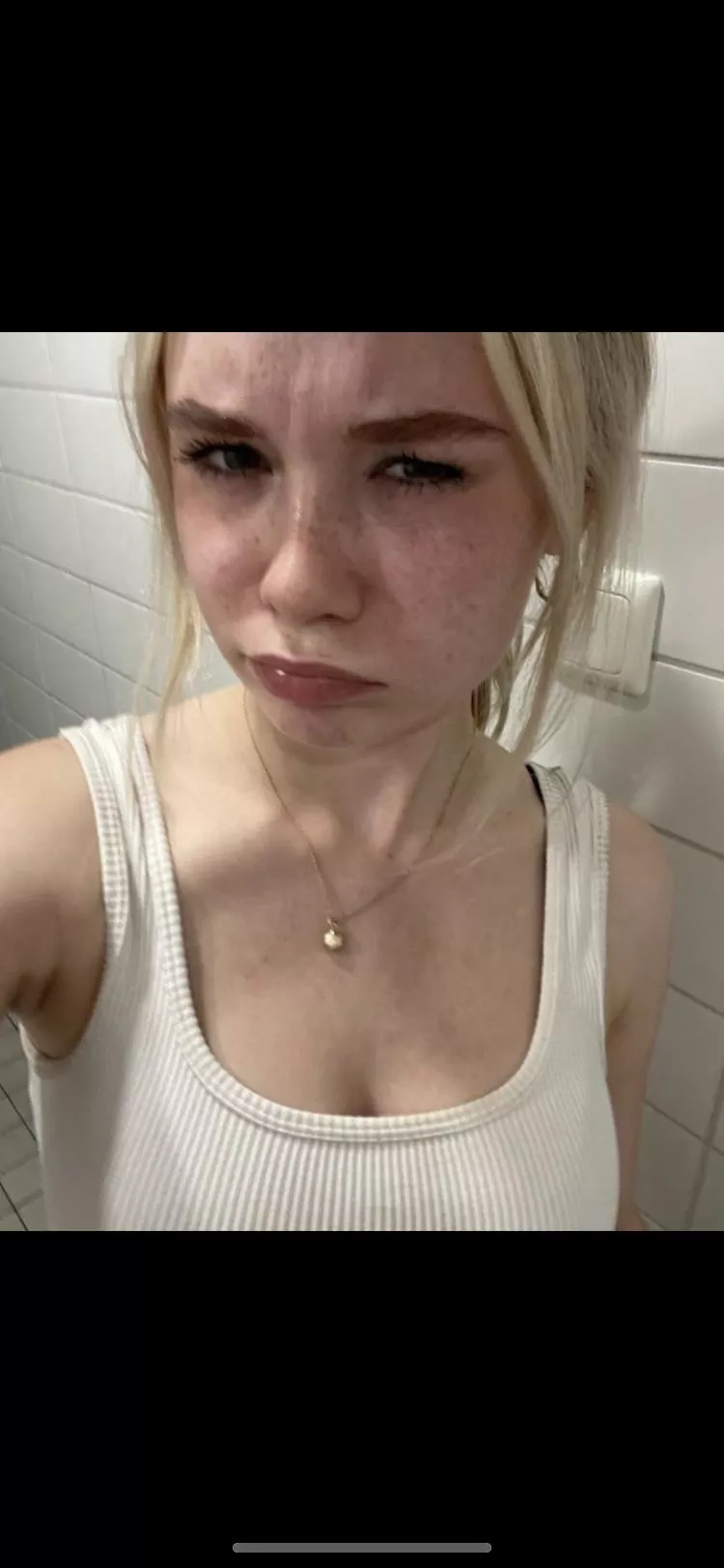 May I receive a tribute ?(f)