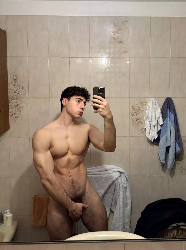 Should i remove my hand? 👀 [20]