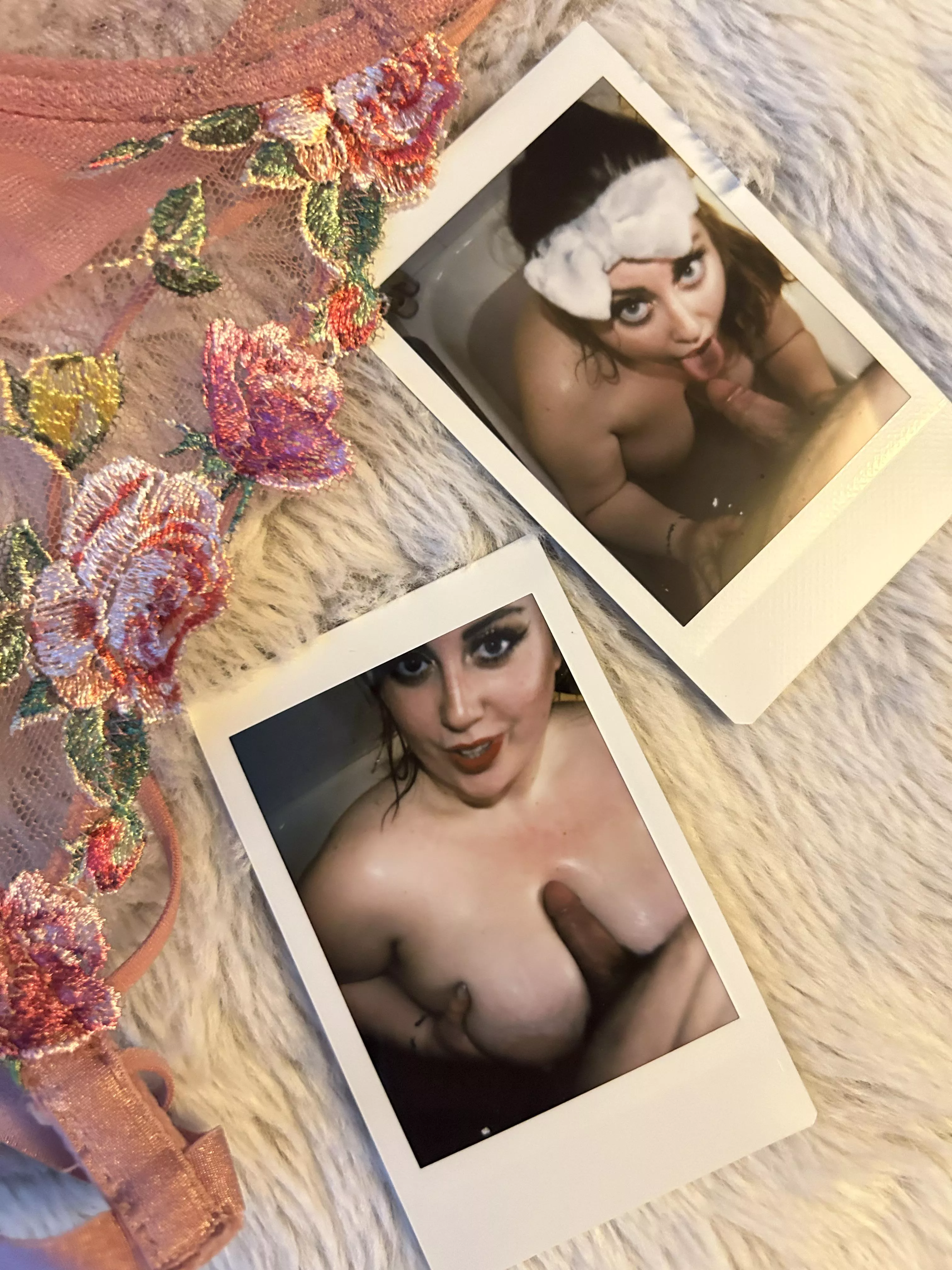 staying warm in the blizzard 👀