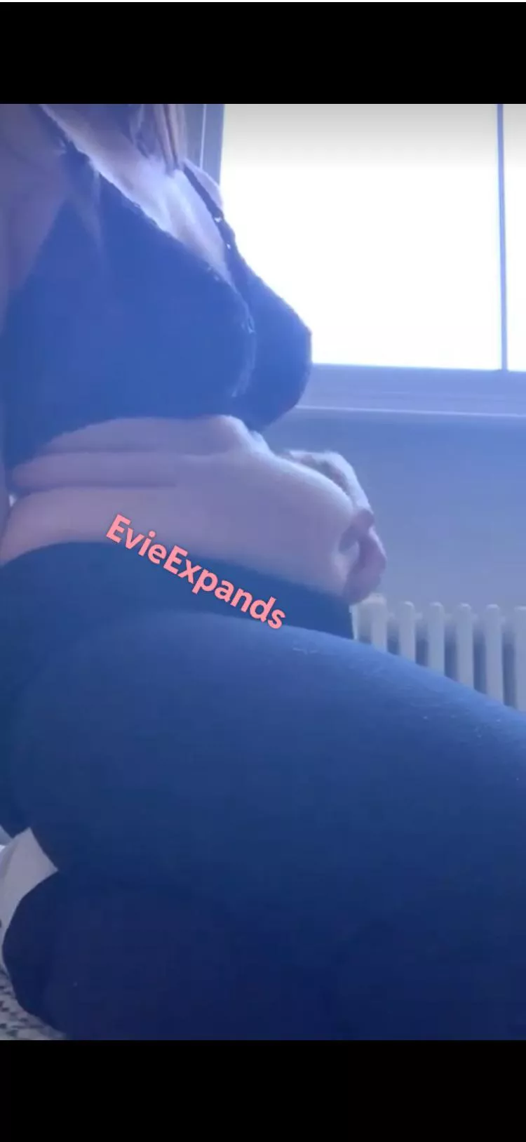 Stuffed, bulging and happy 😊 🐷🫣🥵