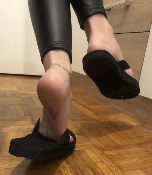 The most comfortable flip-flops I've ever worn