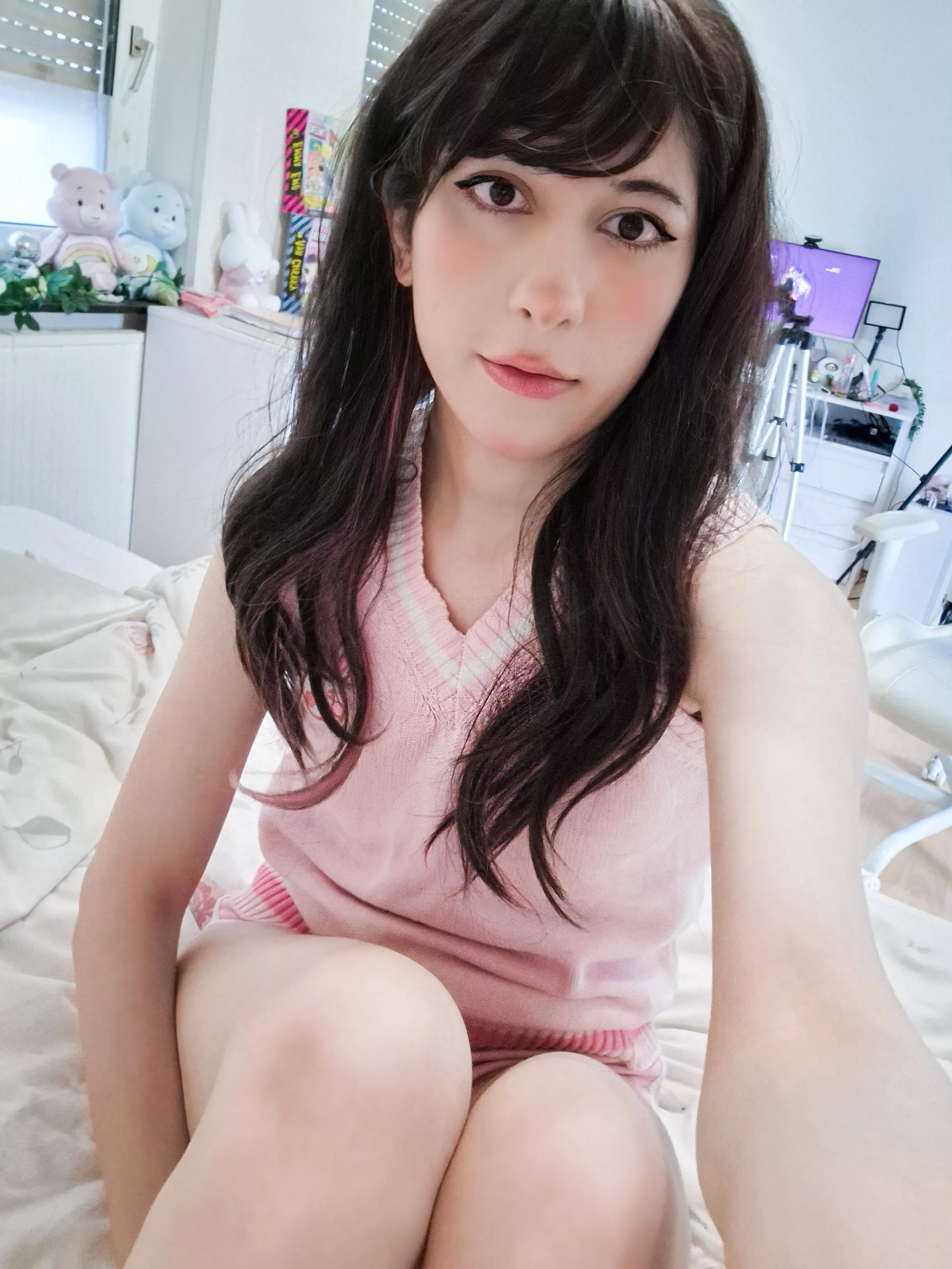 Thought i look good here (pretty shy about it🙈💗)