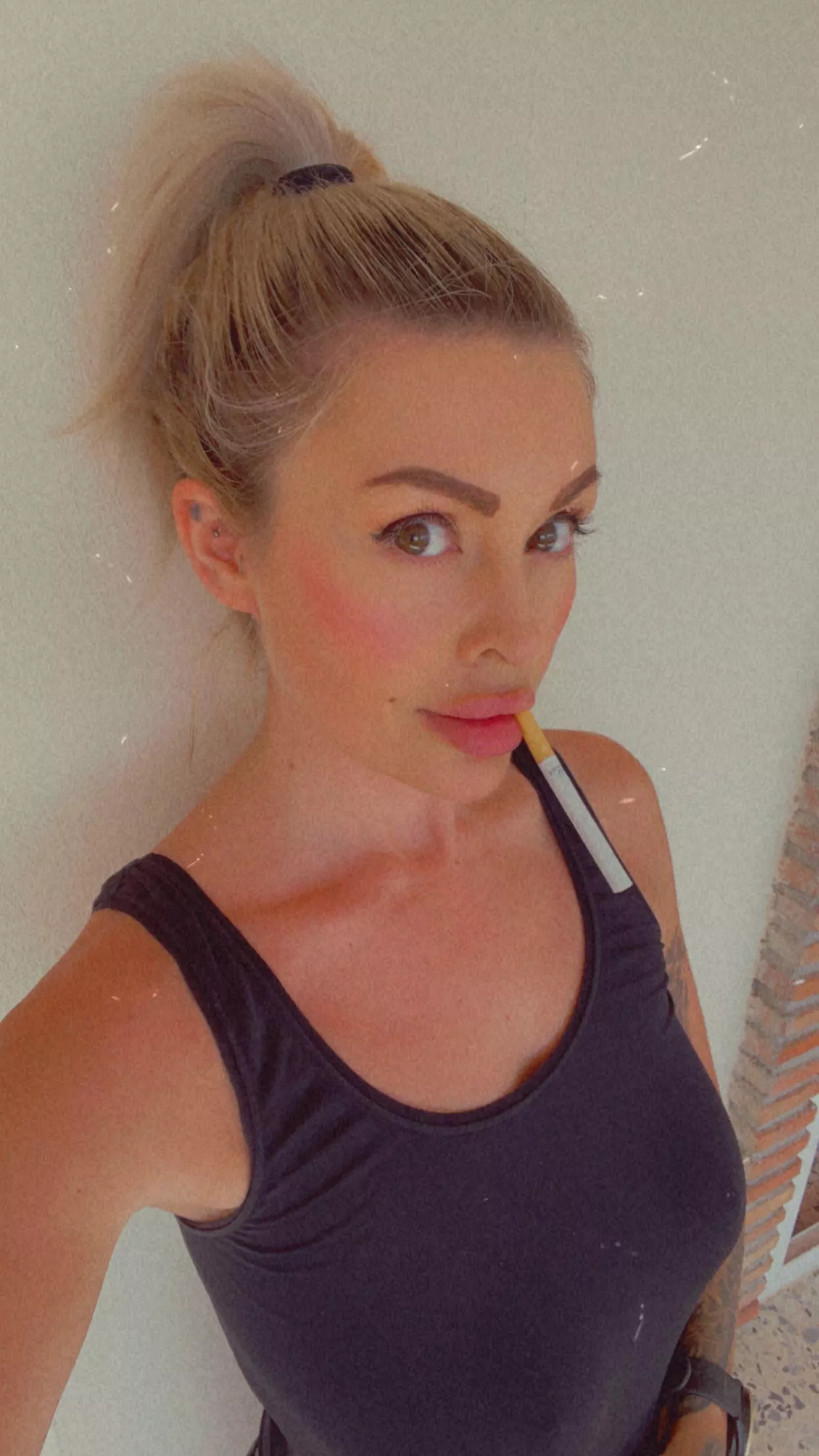 Who wants to light it for me ?