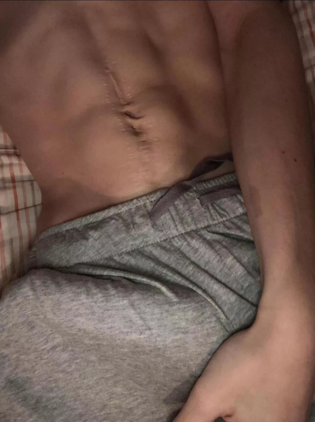 who wants to rub it?