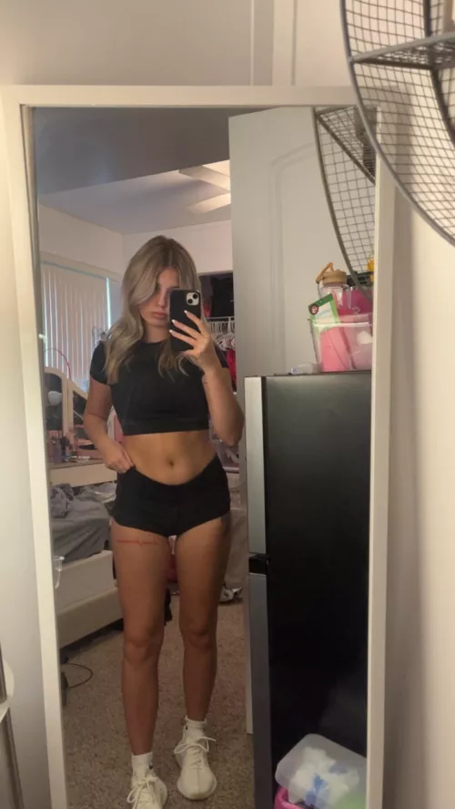 wyd if you saw me looking like this on campus