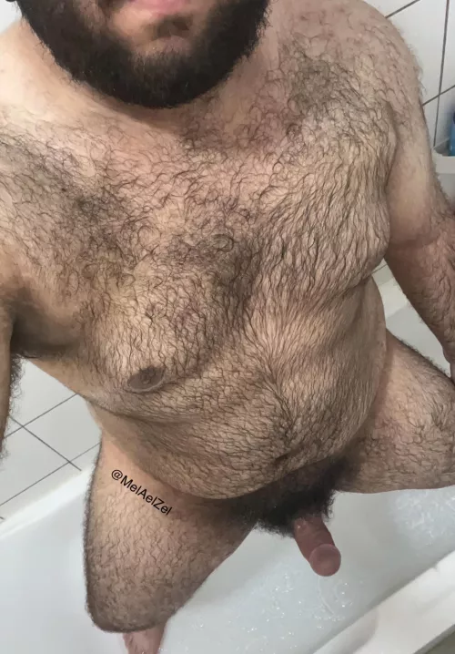 (21) is the hair too much?