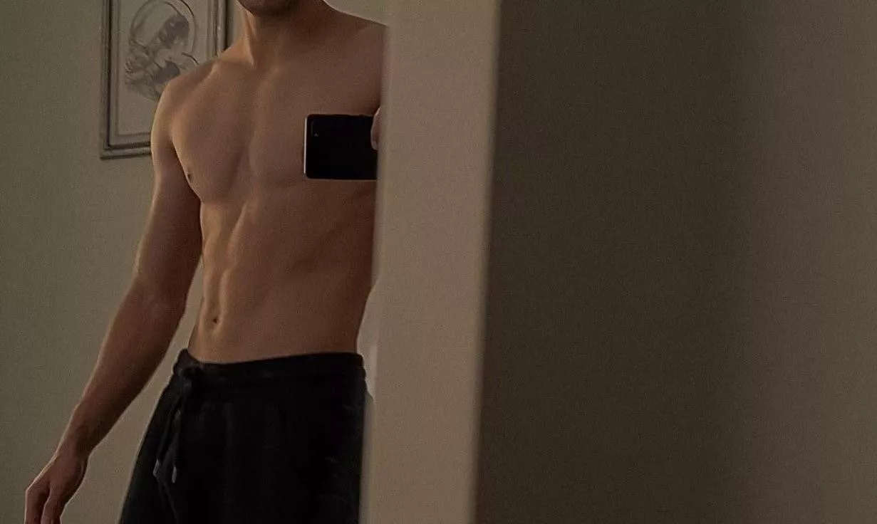 24 M CURIOUS FIT BWC. Show face and send asl first if you add. Snap me one1700