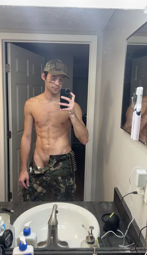 24- Snap Coleeee2121 Everyone welcome.