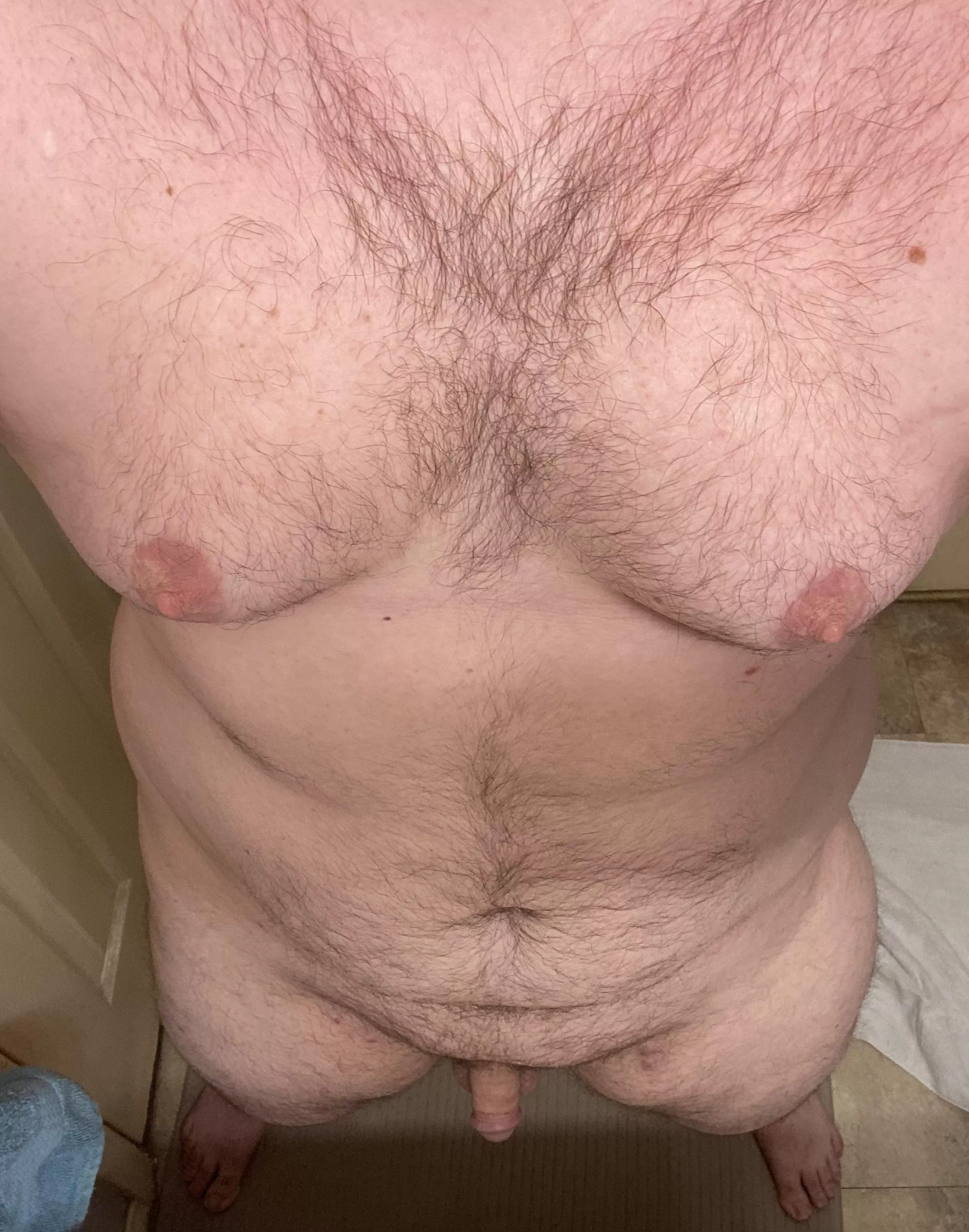 (28) I used to be so self conscious about letting anyone see me flaccid. Now I love showing myself off 😉