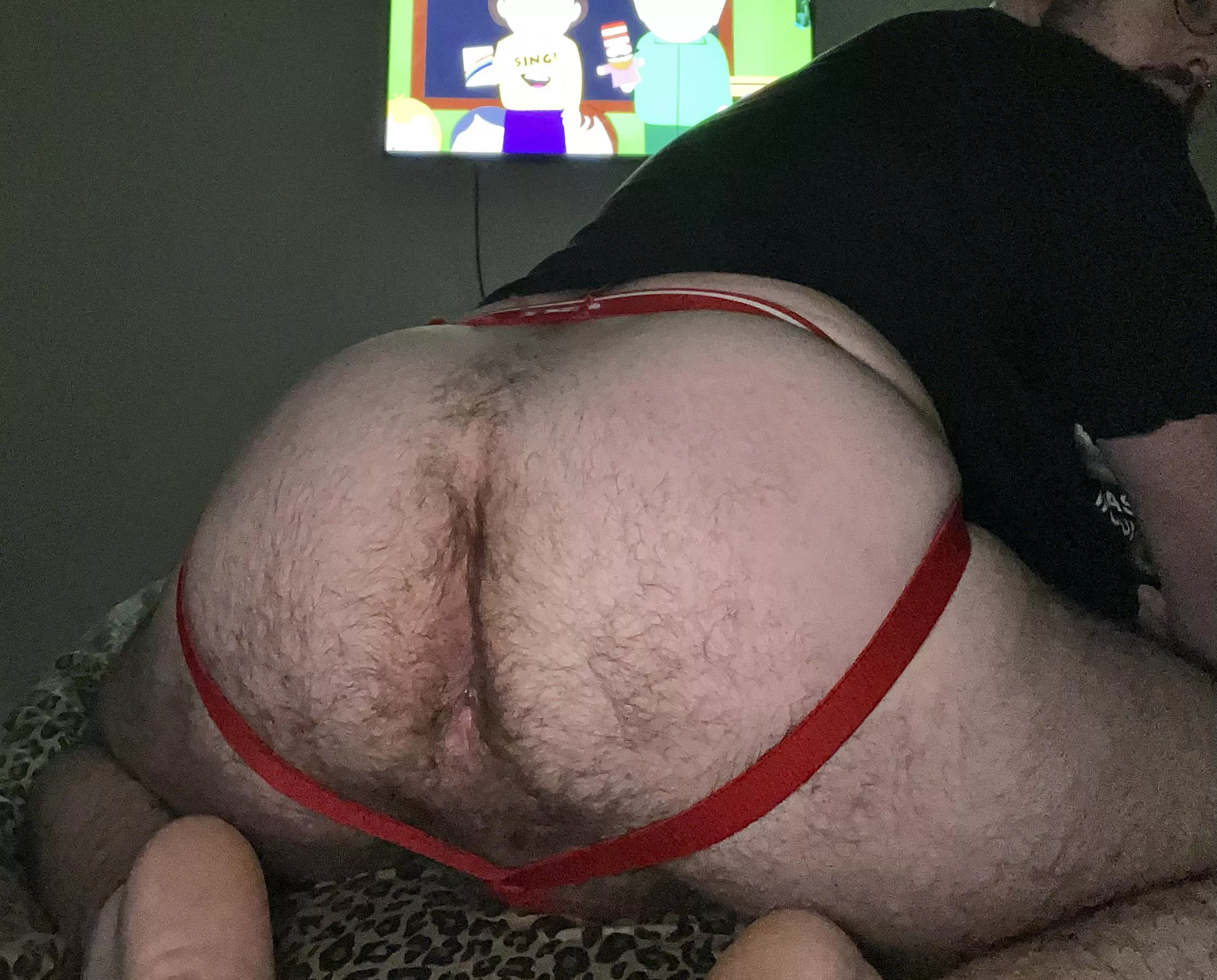 (31) big butt