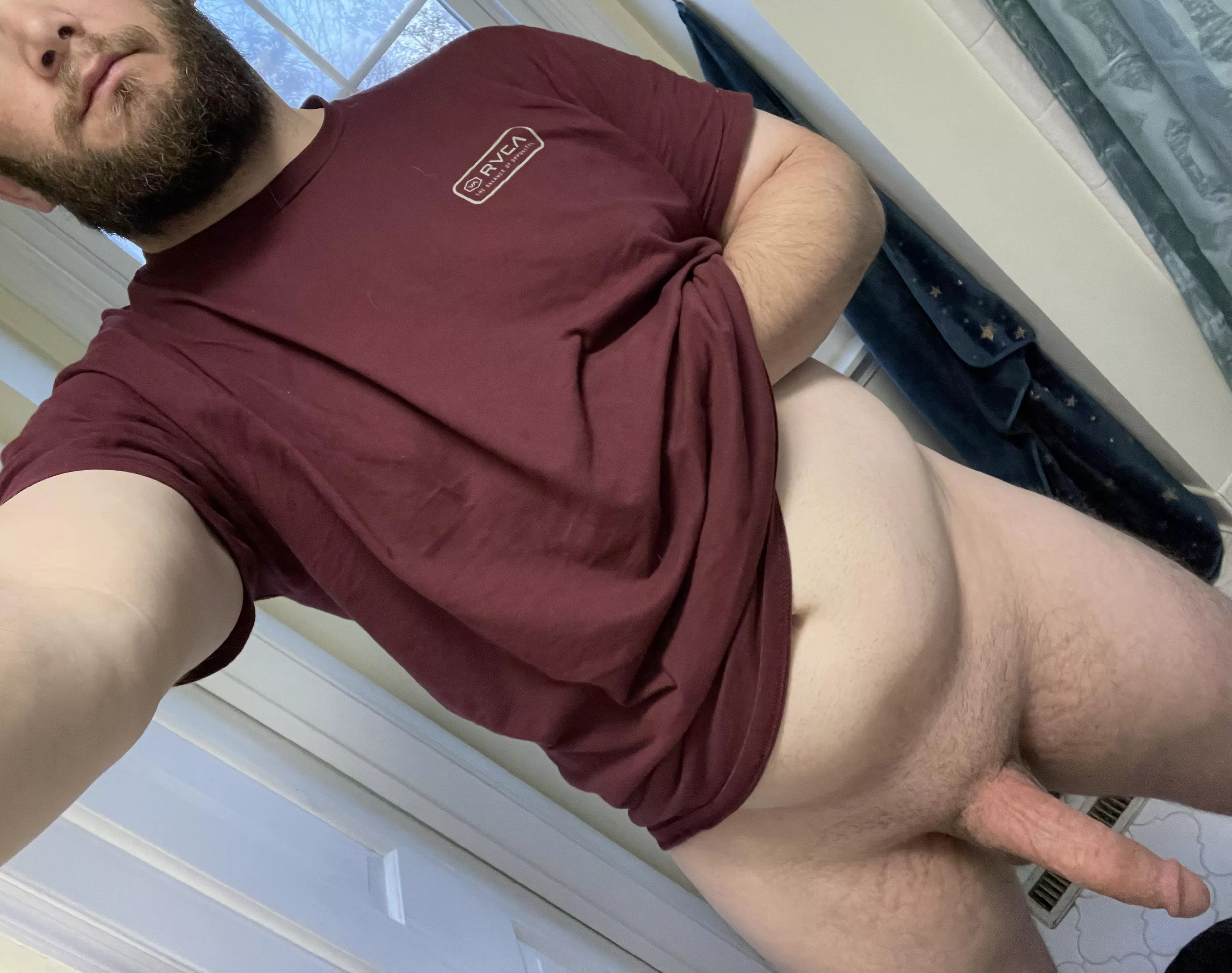 [36] Join me for a shower? 😏😏