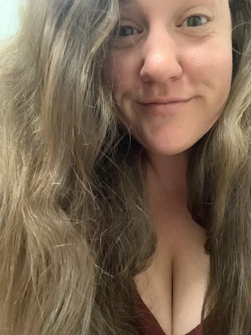 A bit of cleavage for you 😉