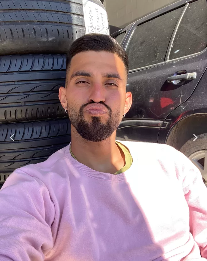 a kiss for everyone 😘