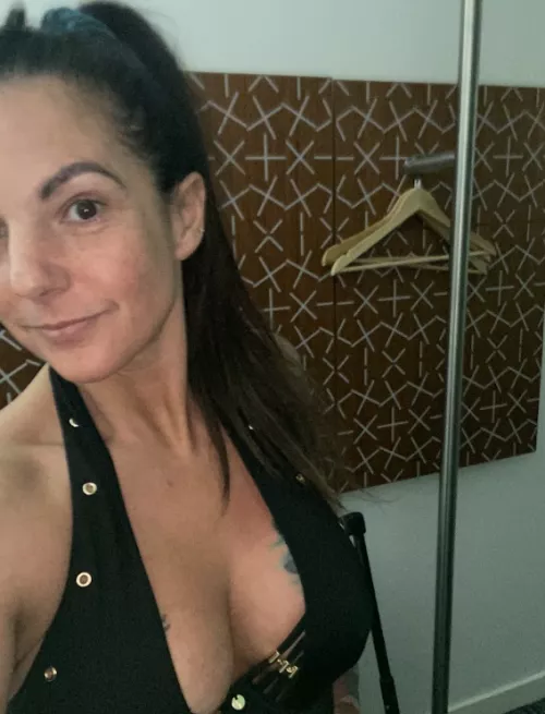 bare face and cozy vibes