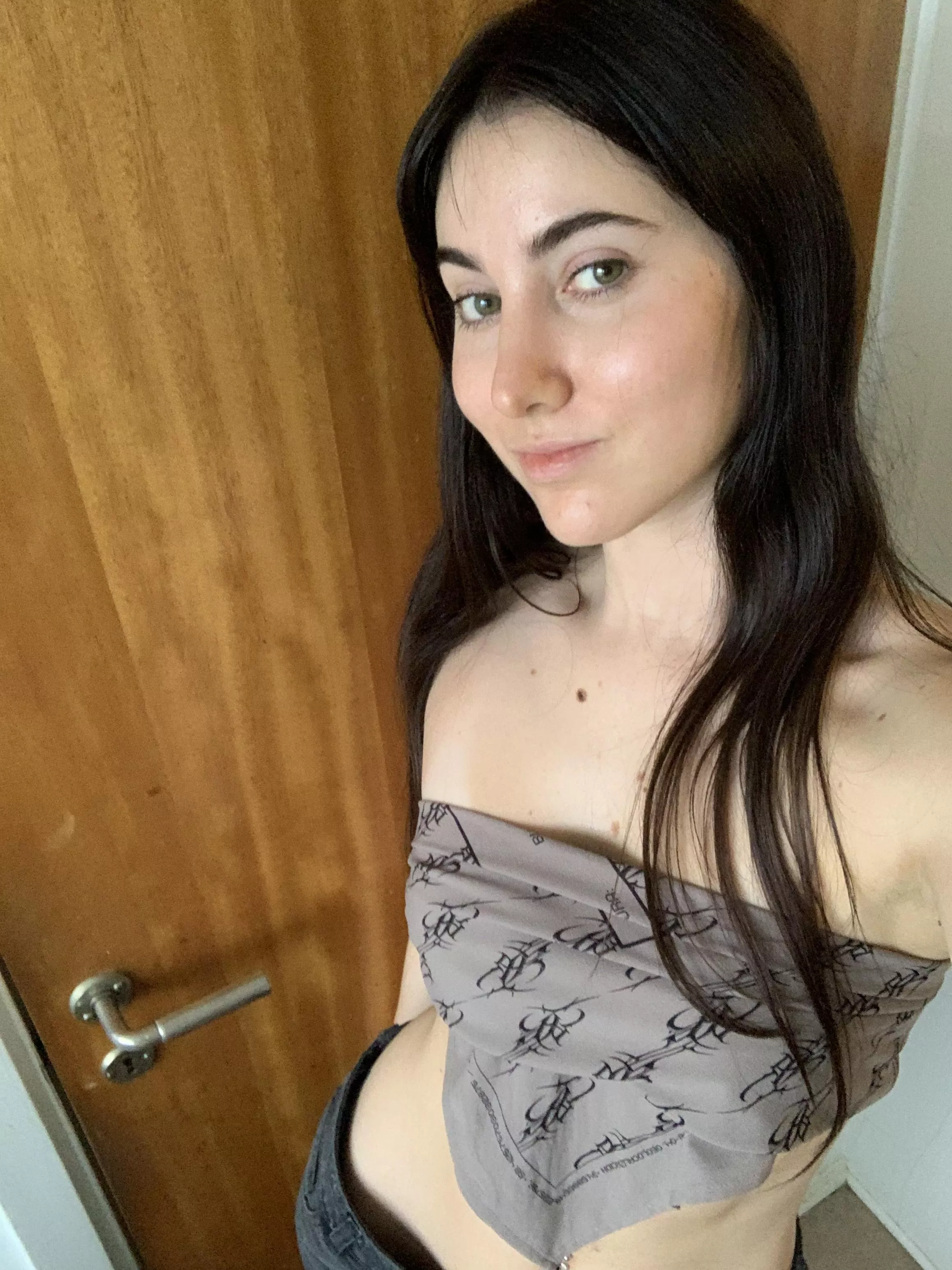 Be honest, am I hot enough to be yours? F19