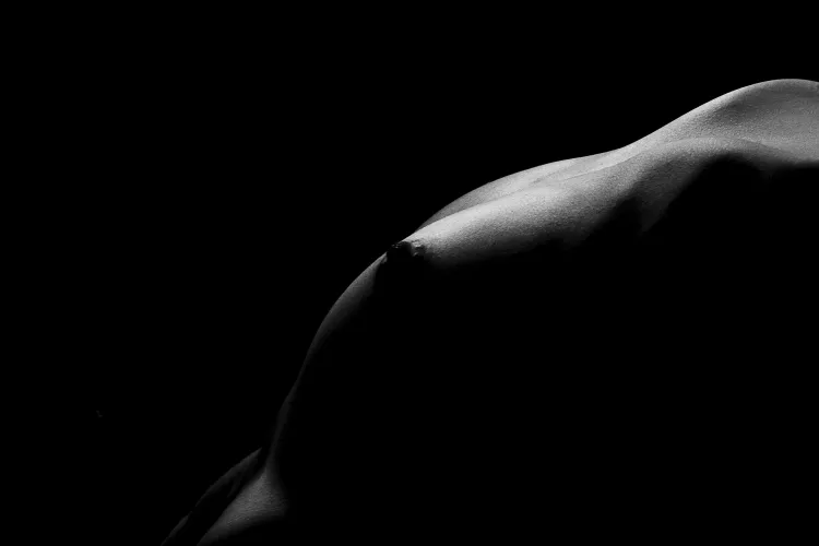 Black and White bodyscape