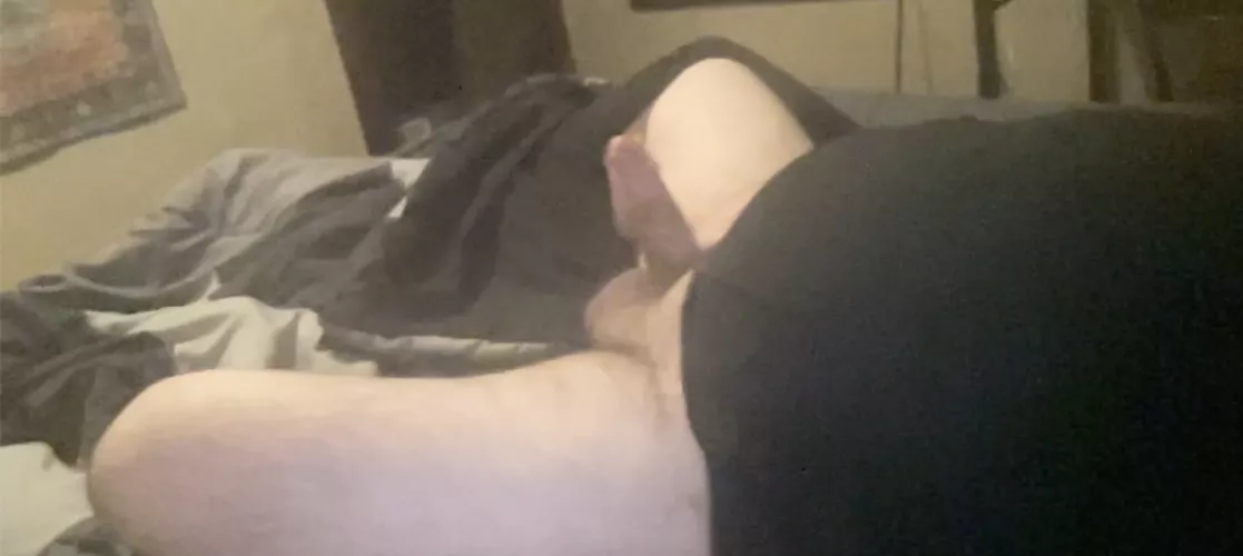 Cant sleep, please someone take care of my boner.