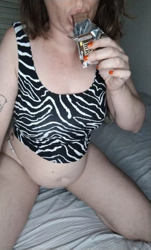 fuck the diet, I just want to eat without problems, do you think I'm wrong?