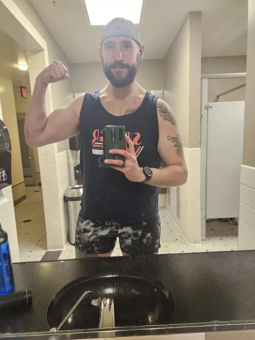 Happy Monday! Don't forget, you're stronger than you know. Matter more than you think. And are loved by many!